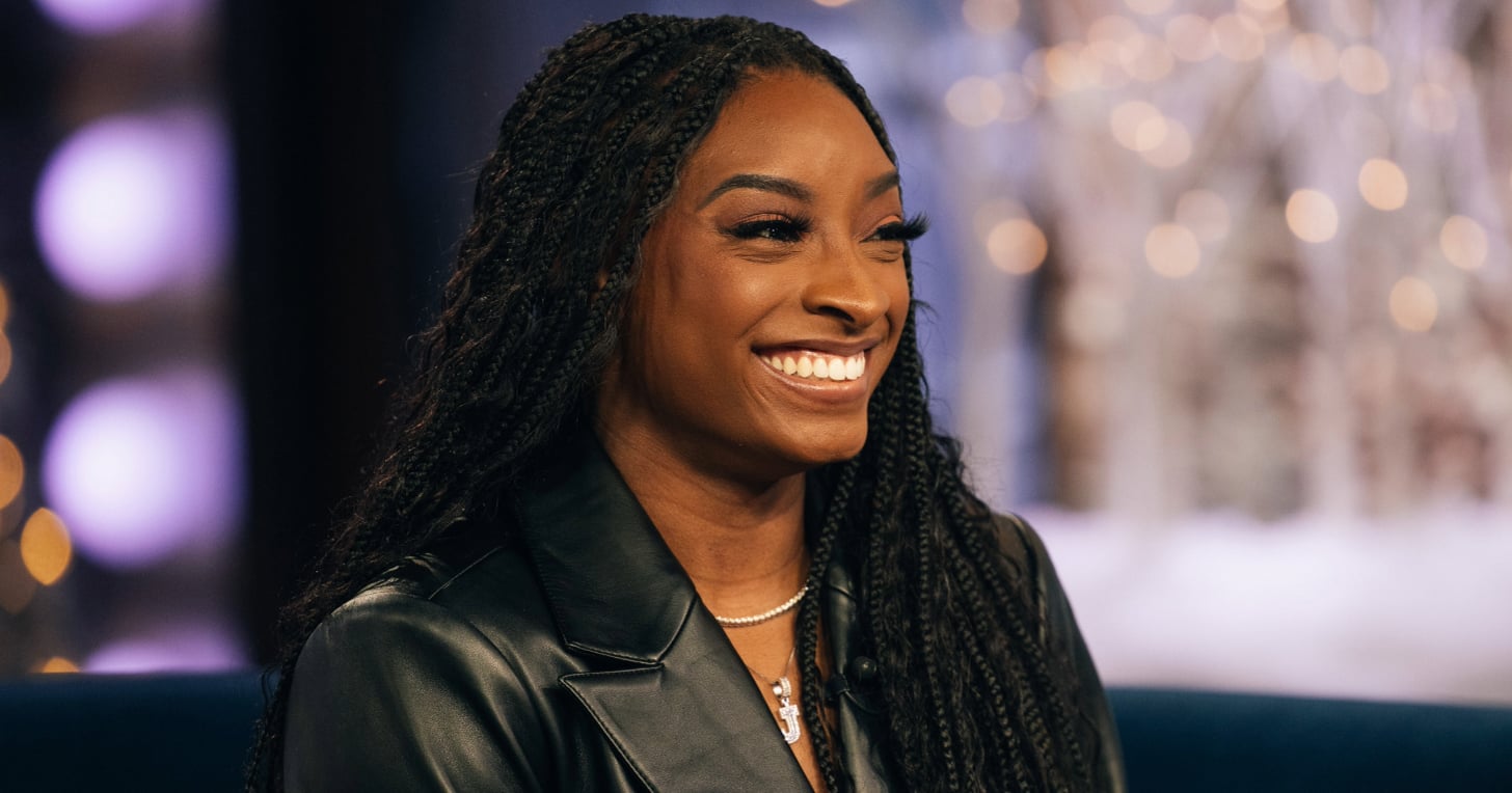 Simone Biless Spring Nails Combine 3 Trends in 1 Look