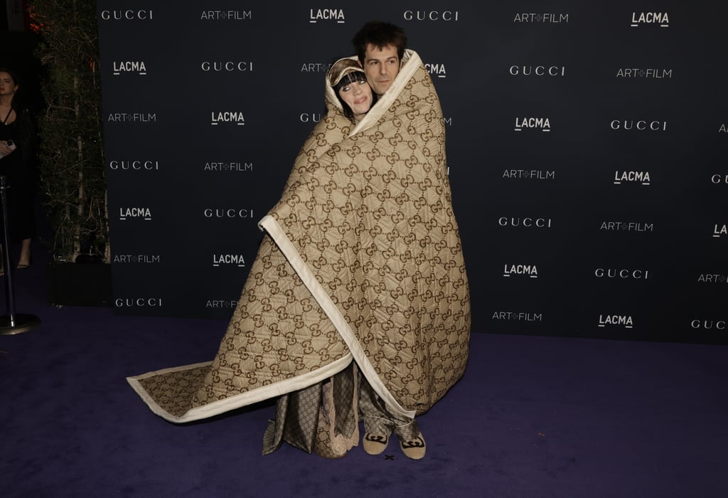 比莉·艾莉什和杰西·卢瑟福在LACMA艺术+电影晚会上穿着“搭配古驰”