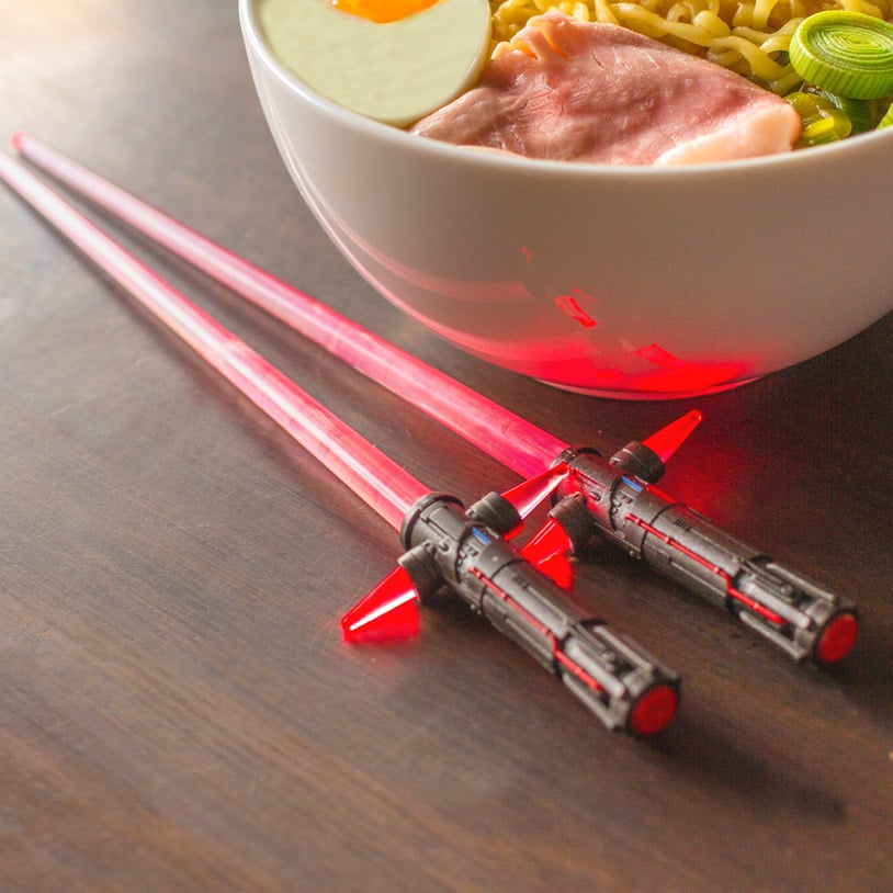 Kylo Ren Light-Up Chop Sabers