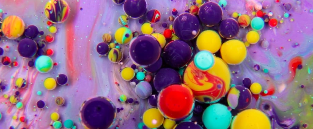 Dreamy Video Looks Like iTunes Visualizer