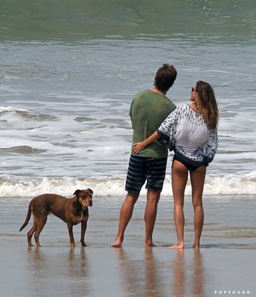 Tom Brady and Gisele Bundchen Kissing in Costa Rica 2016