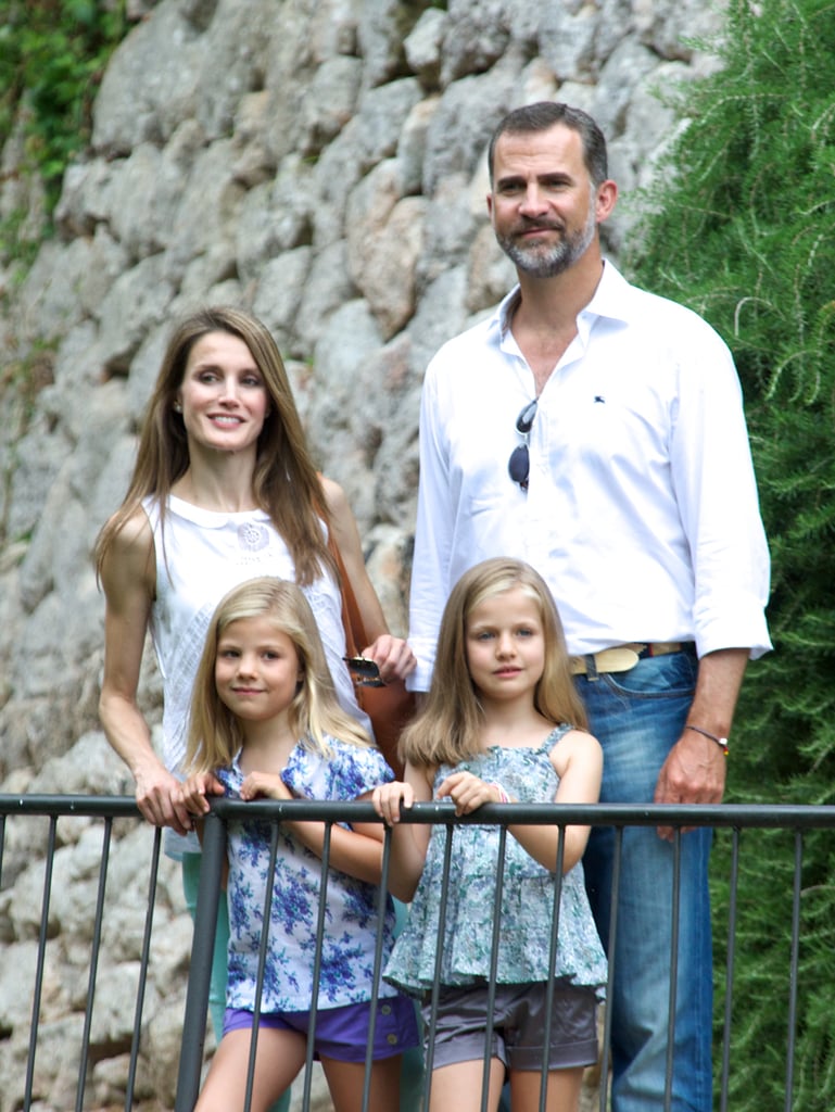 The family visited a historical mansion in Palma de Mallorca, Spain, in August 2013.