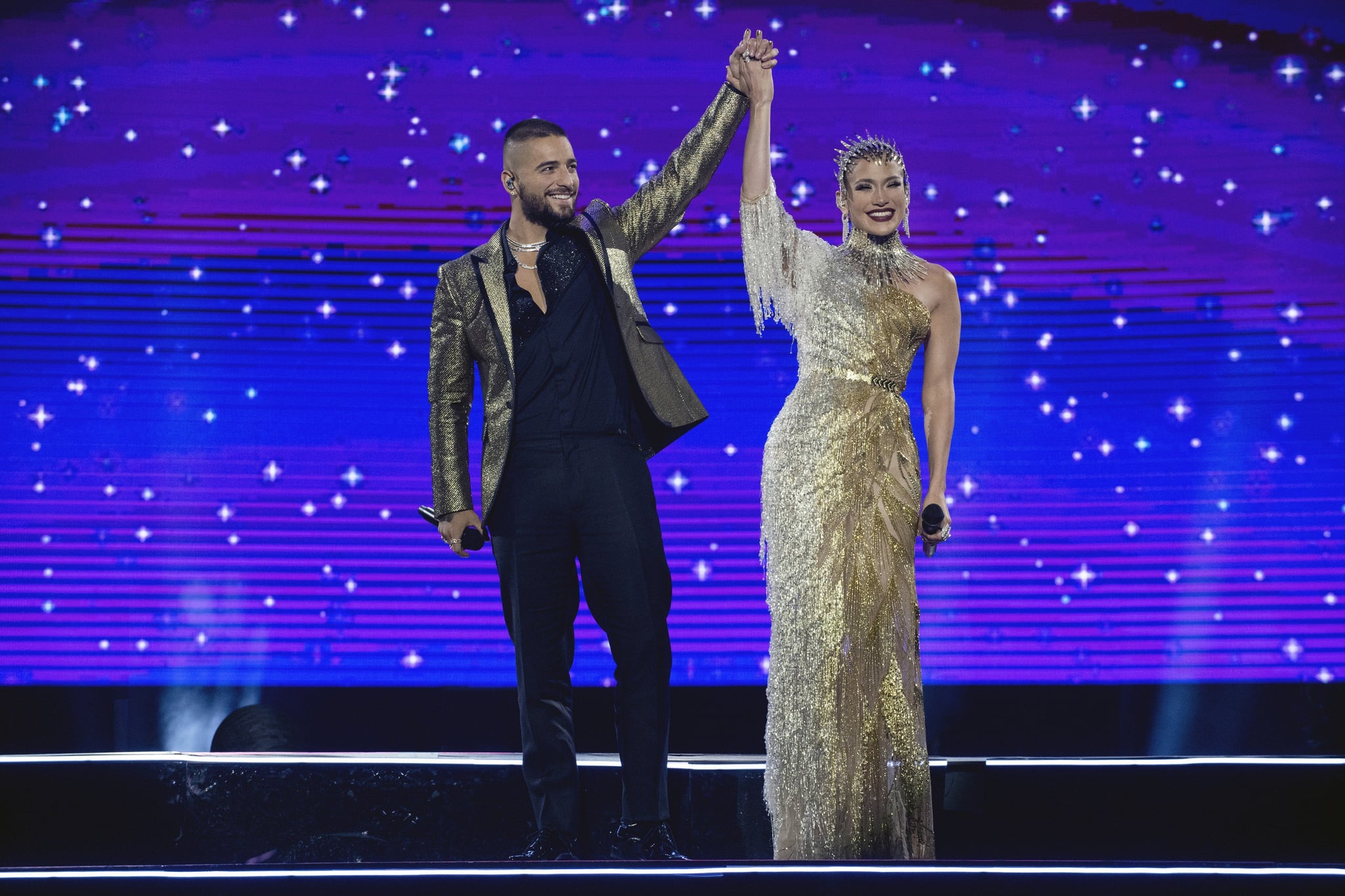 MARRY ME, from left: Maluma, Jennifer Lopez, 2022.  ph: Barry Wetcher / Universal Pictures / Courtesy Everett Collection