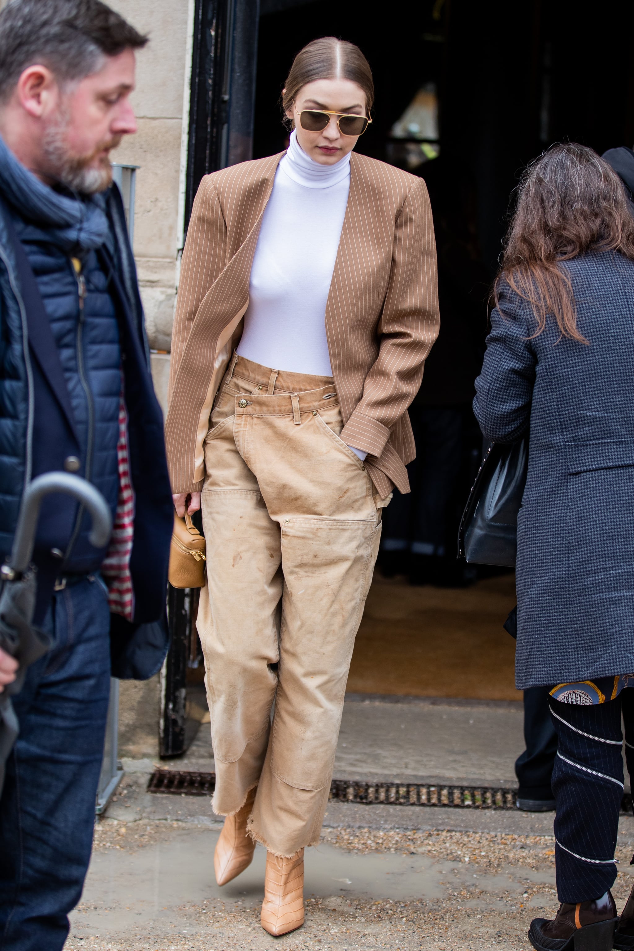 Paris Fashion Week Street Style, Gucci sneakers, Louis Vuitton Bag