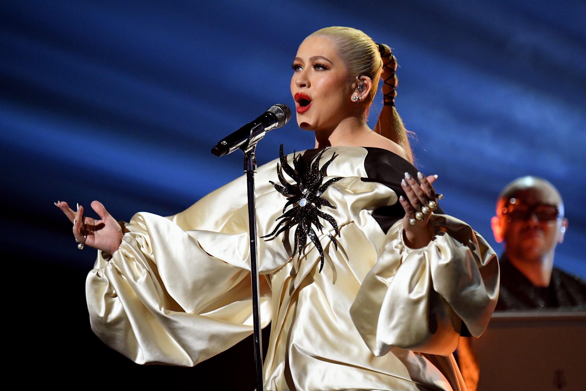 LOS ANGELES, CALIFORNIA - NOVEMBER 24: Christina Aguilera performs onstage during the 2019 American Music Awards at Microsoft Theatre on November 24, 2019 in Los Angeles, California. (Photo by Jeff Kravitz/AMA2019/FilmMagic for dcp)