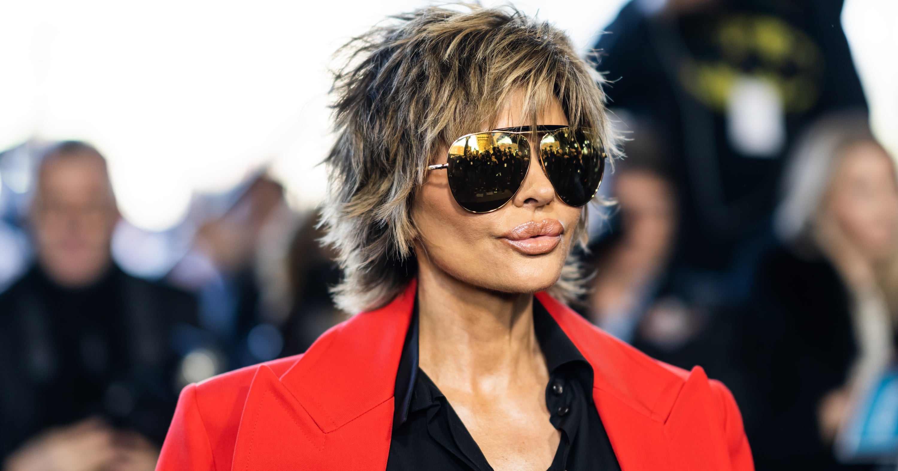 Lisa Rinna's Mixie Haircut at London Fashion Week | PS Beauty