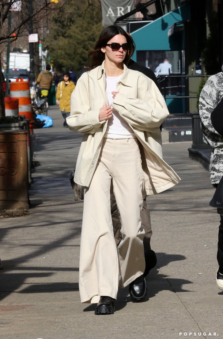 Kendall Jenner's Beige Outfit in New York | POPSUGAR Fashion Photo 3