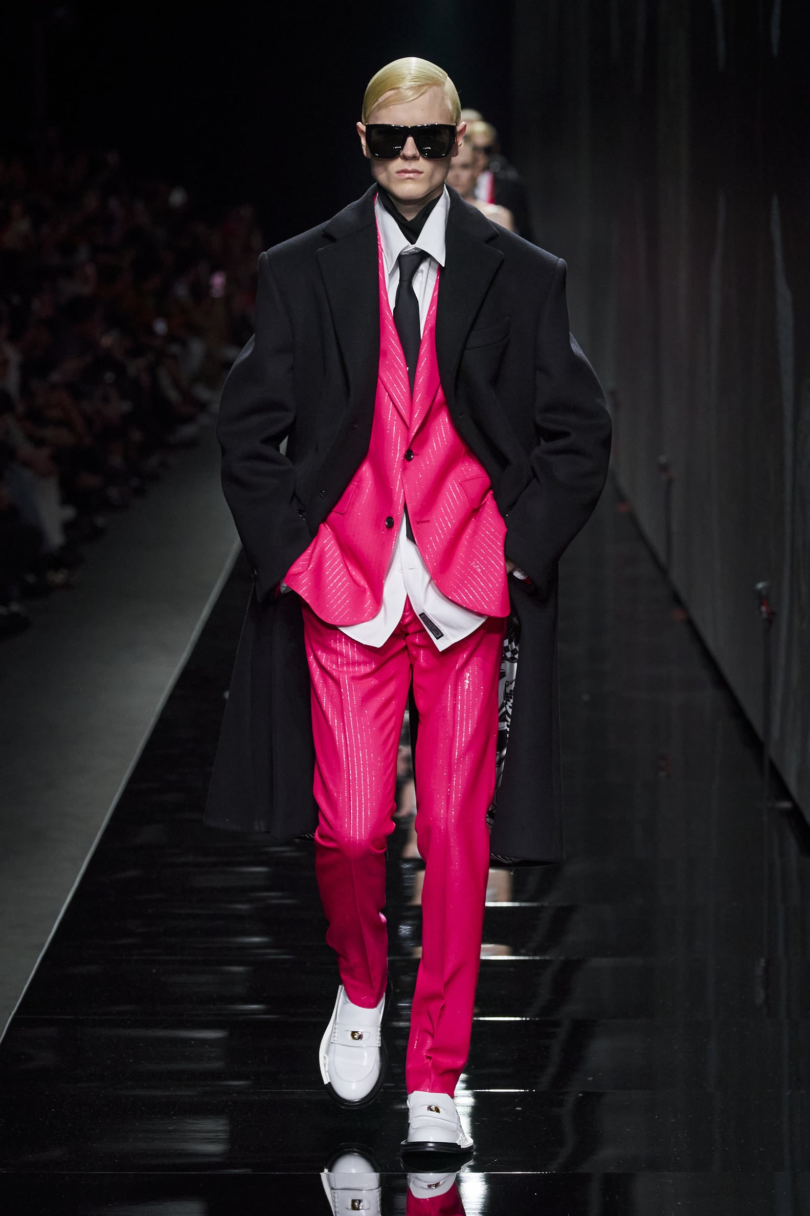 Versace's Fall/Winter 2020 Runway Show at Milan Fashion Week | PS Fashion