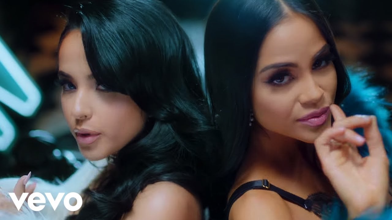 betray Minimize Planned Sin Pijama" by Becky G feat. Natti Natasha | These 39 Videos Prove 2018 Has  Been 1 of Latin Music's Sexiest Years | POPSUGAR Latina