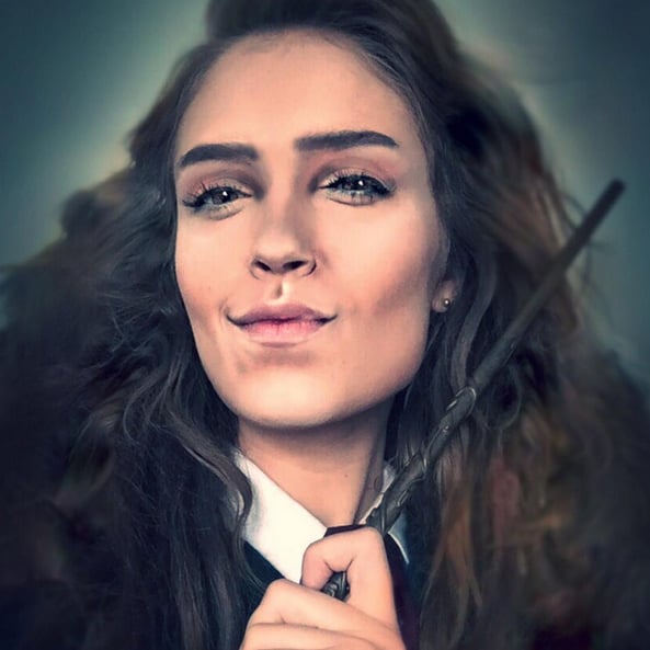 Snuble etiket To grader Hermione Granger From Harry Potter | Woman Transforms Into Zooey Deschanel,  Ryan Gosling, and More With Makeup | POPSUGAR Beauty Photo 13