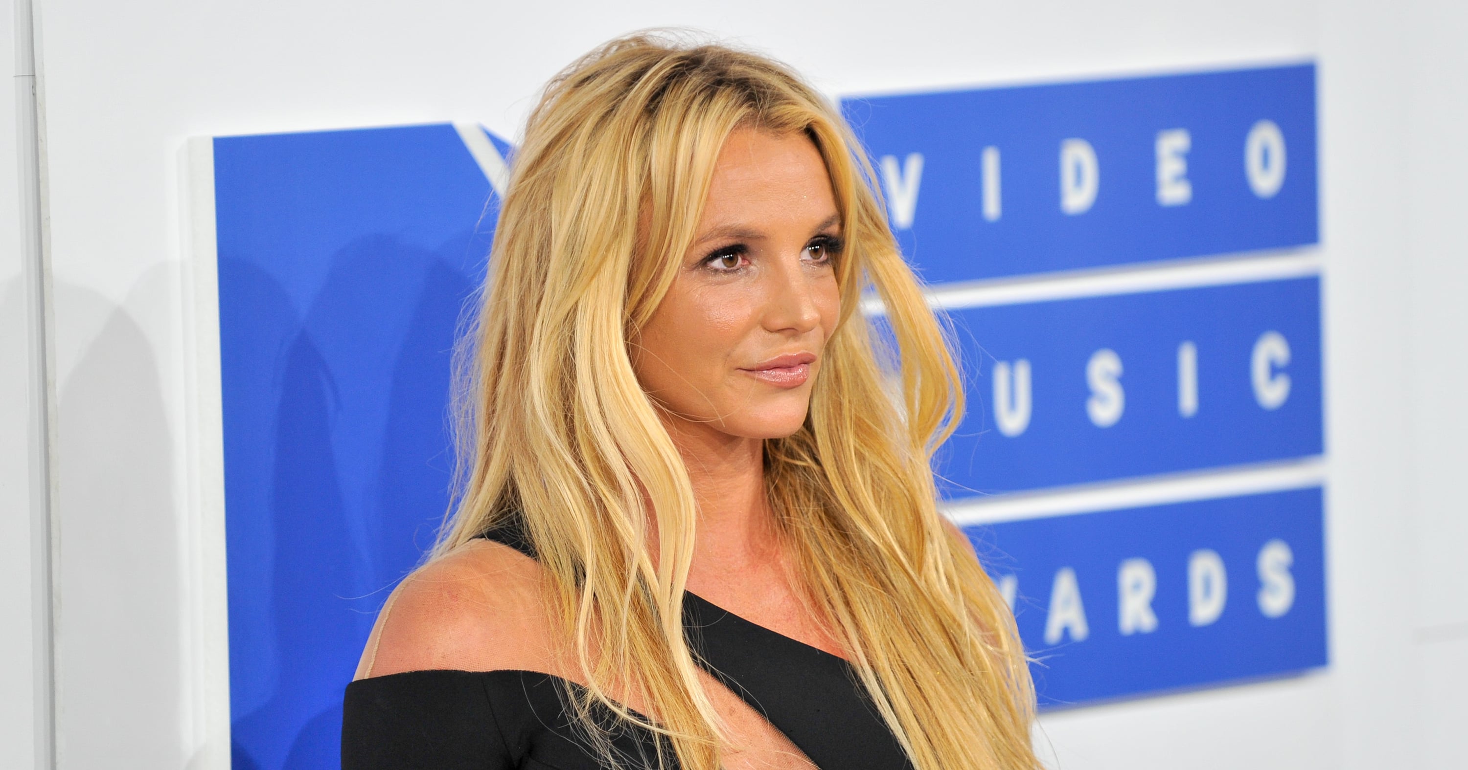 Britney Spears' Shocking Revelation: The Truth Finally Explodes! - 9f5okoh