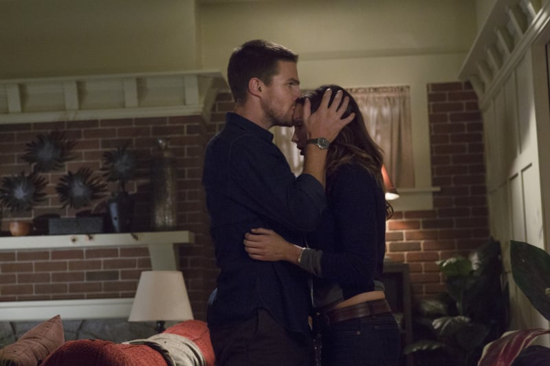 Stephen Amell Pictures on Arrow