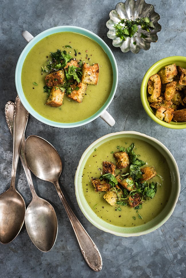 Spinach, Coconut, and Courgette Soup