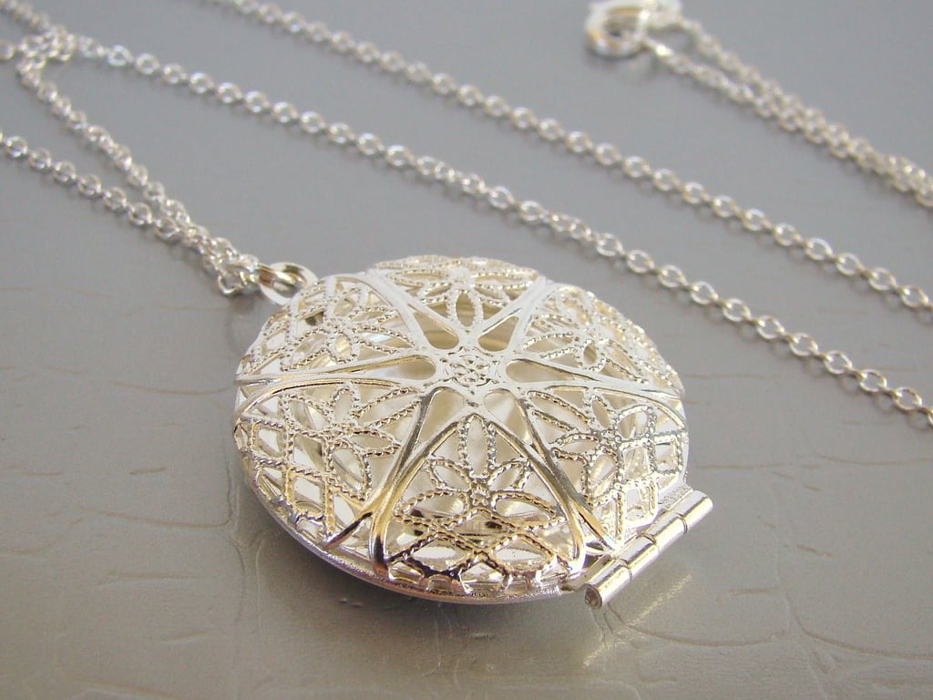 Pretty Locket