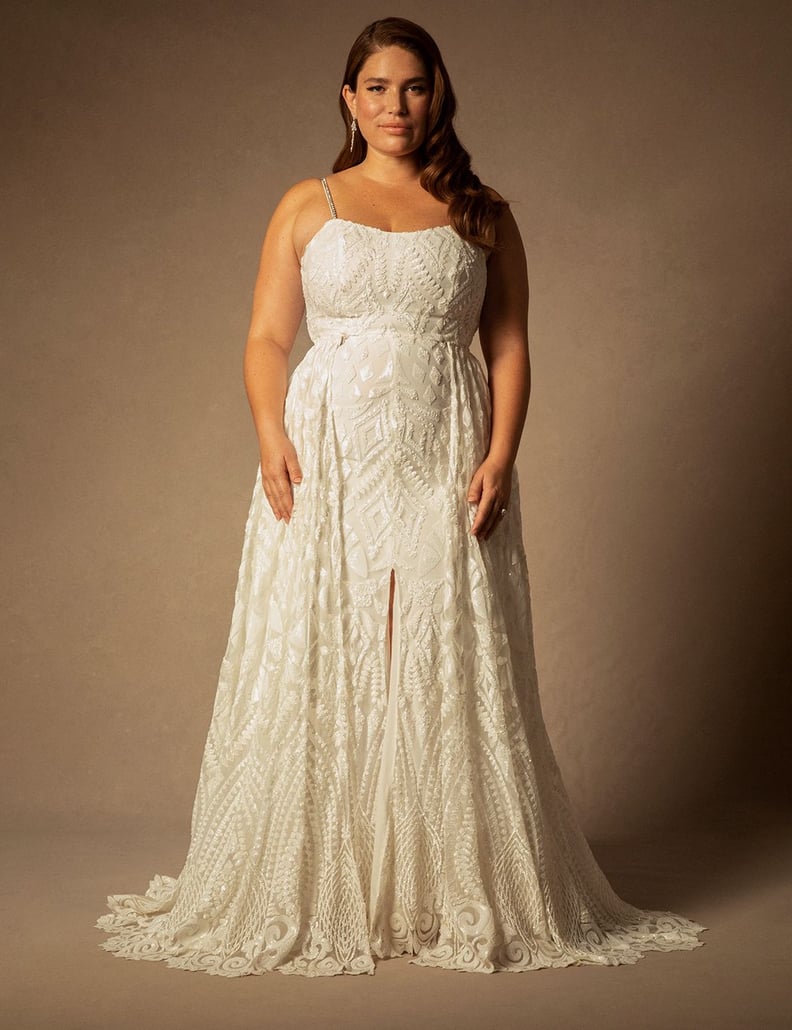 两件衣服在一个:新娘Eloquii片与可拆卸裙礼服