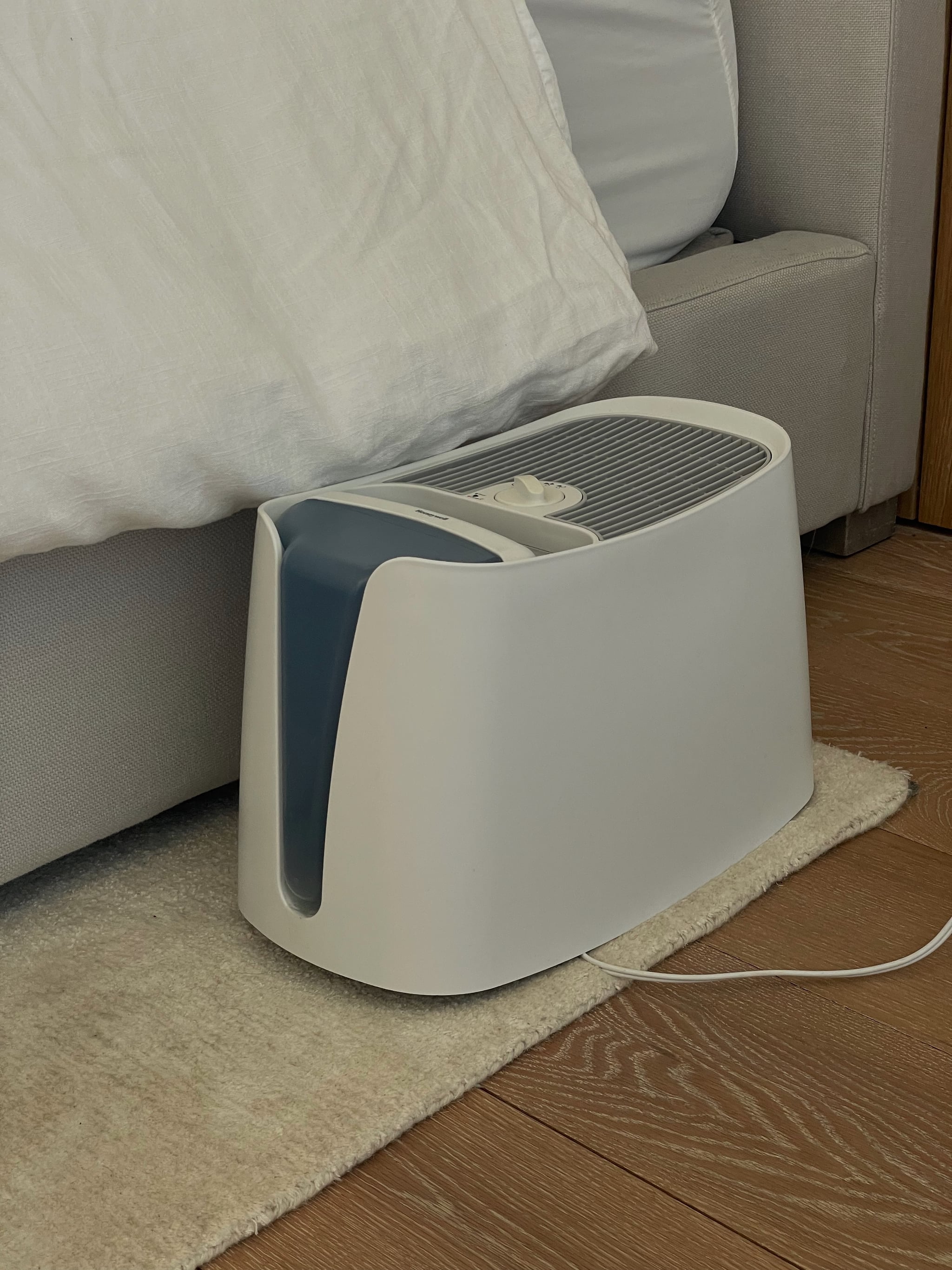 Sleeping with humidifier editor experiment