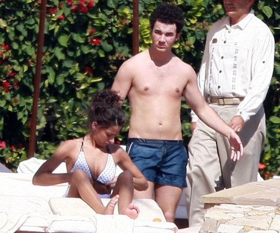 Kevin Jonas and his new wife Danielle traveled to Mexico for their honeymoon in December 2009, following their Long Island wedding.