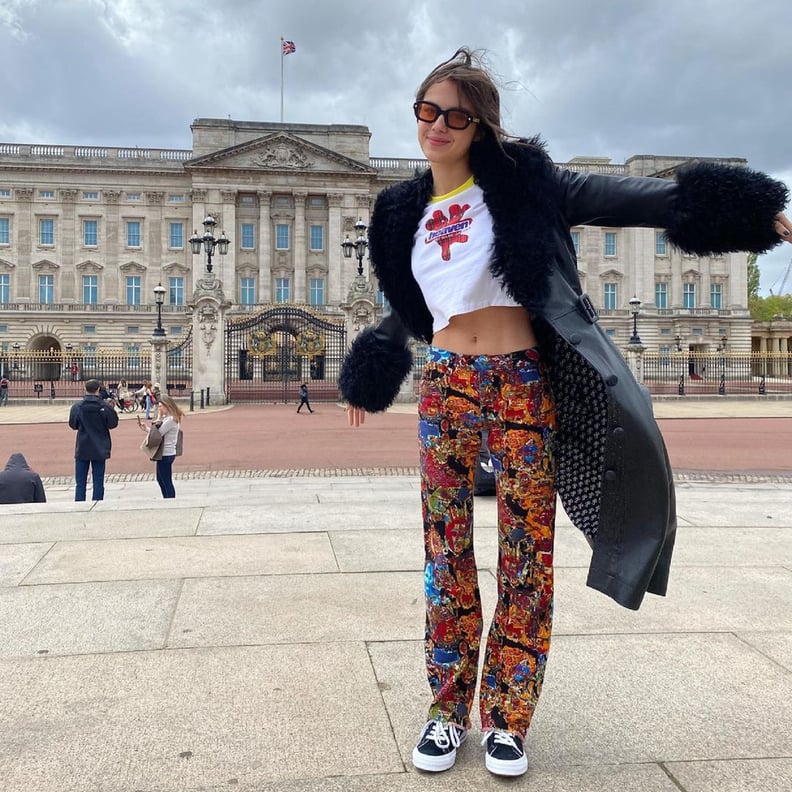 Shop Olivia Rodrigo\'s Marc Jacobs Heaven Tee and Print Pants | POPSUGAR  Fashion