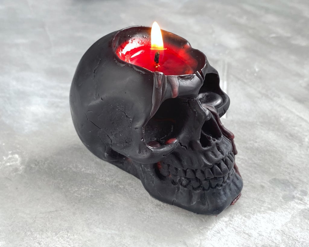 Black Skull Candle