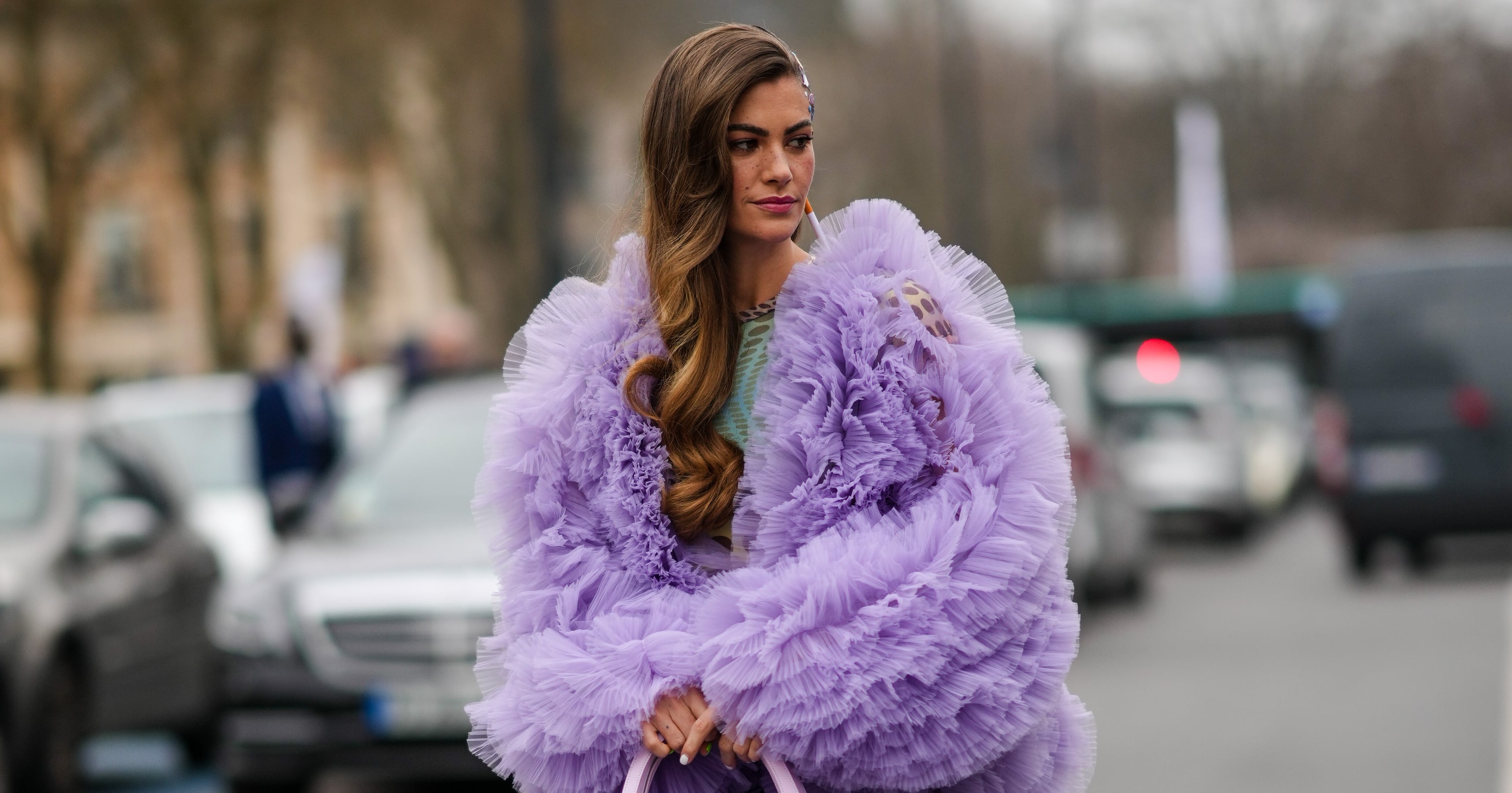 Brunettes, Here’s How to Test-Drive Going Blond With Bronde Hair