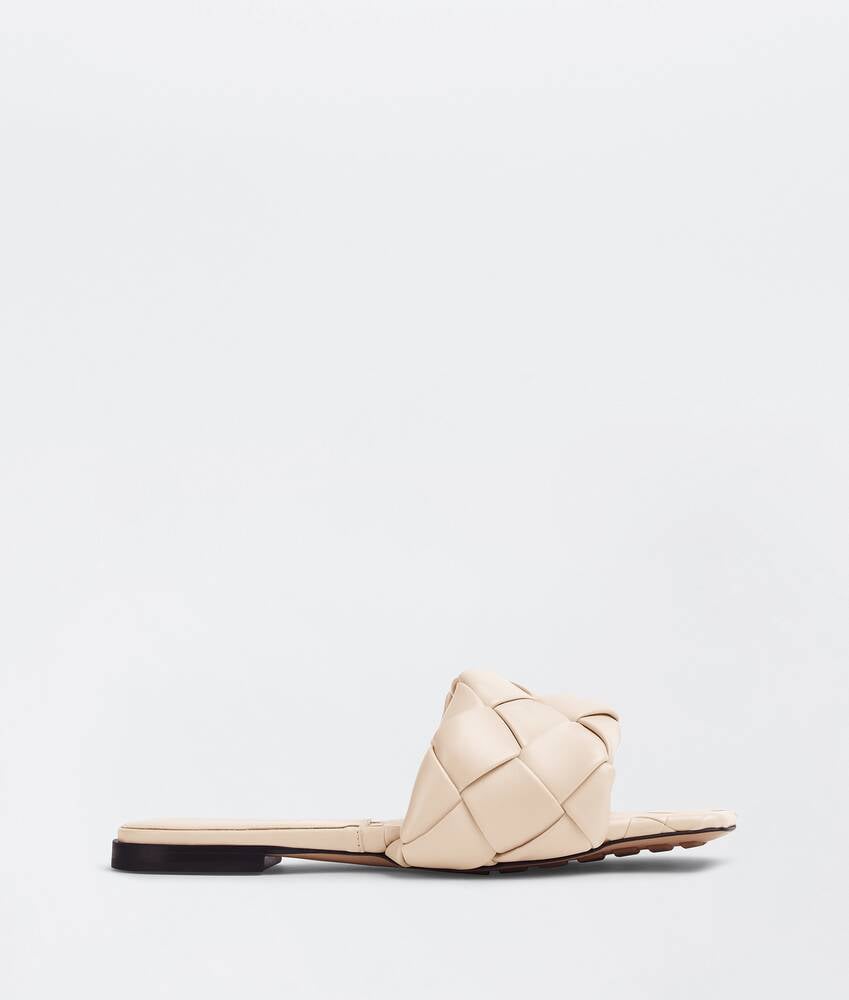Bottega Veneta Lido Flat Sandals in Beige