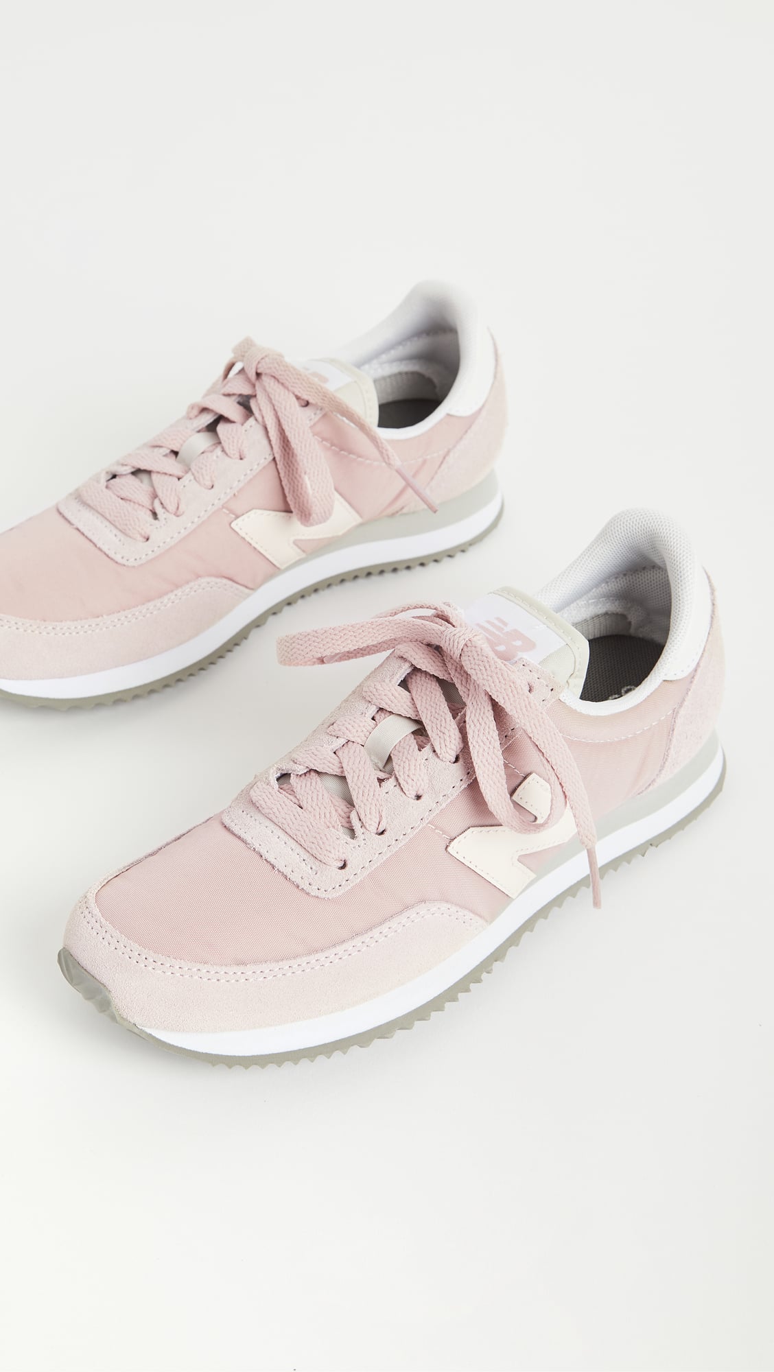 new balance sneakers 720