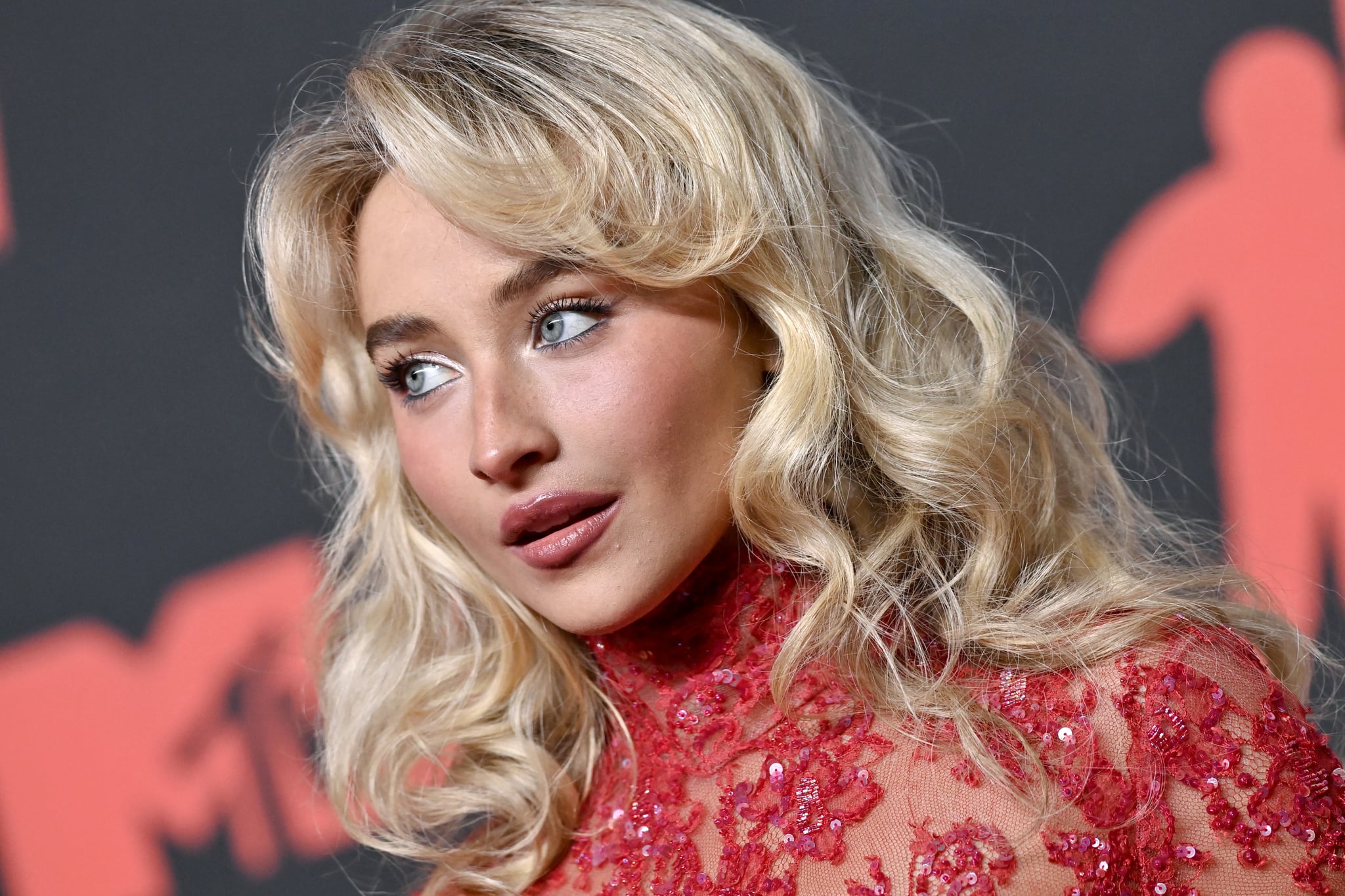 ELMONT, NEW YORK - SEPTEMBER 07: Sabrina Carpenter attends the 2025 MTV Video Music Awards at UBS Arena on September 07, 2025 in Elmont, New York. (Photo by Axelle/Bauer-Griffin/FilmMagic)