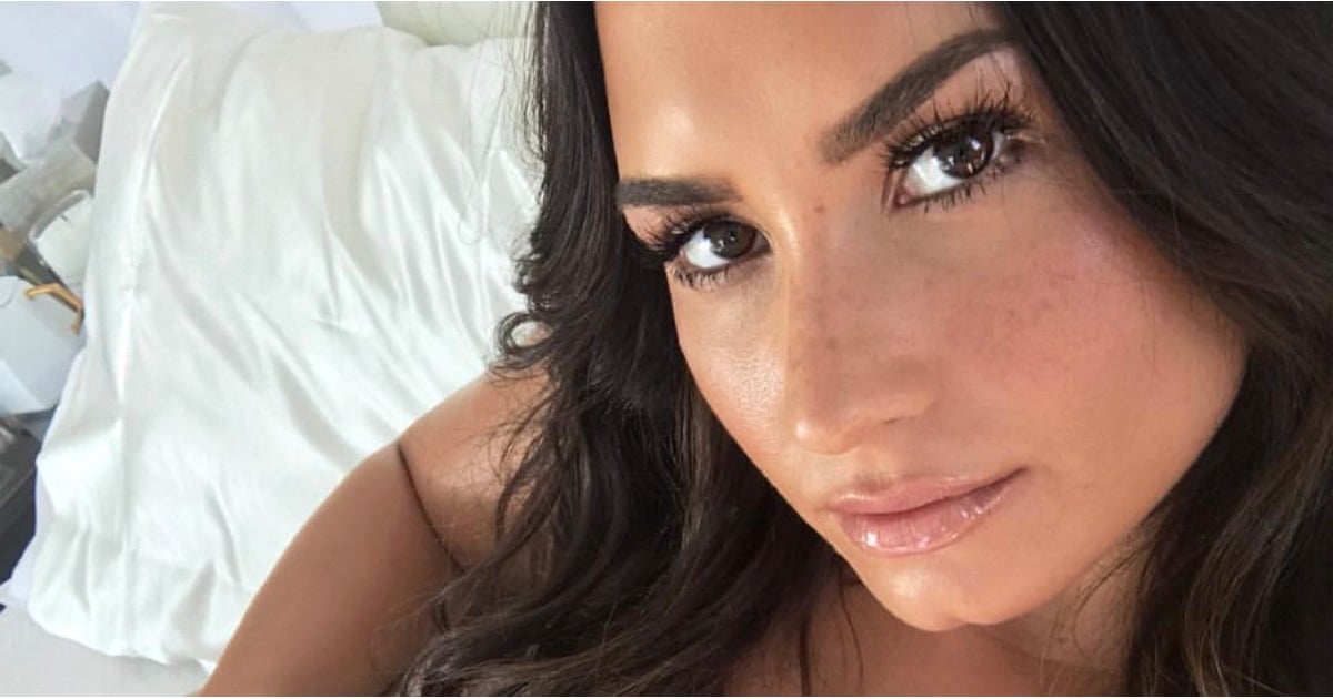 Demi Lovato Sexy Photos On Instagram Story August 2017 Popsugar Latina