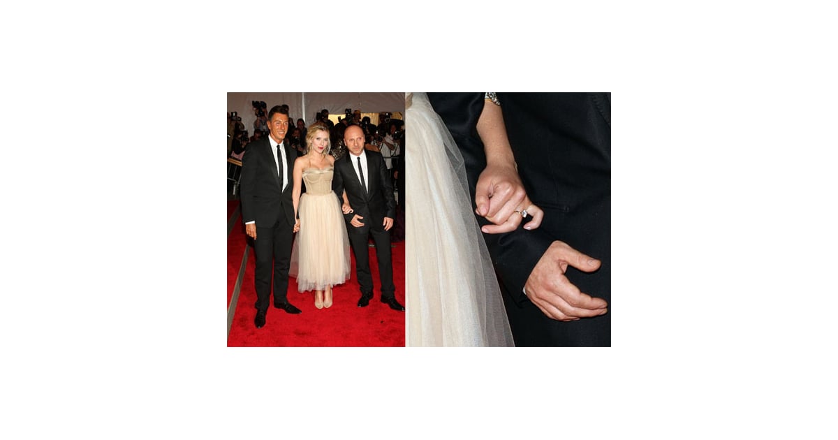 Scarlett Johansson Shows Off Her Engagement Ring From Ryan ...