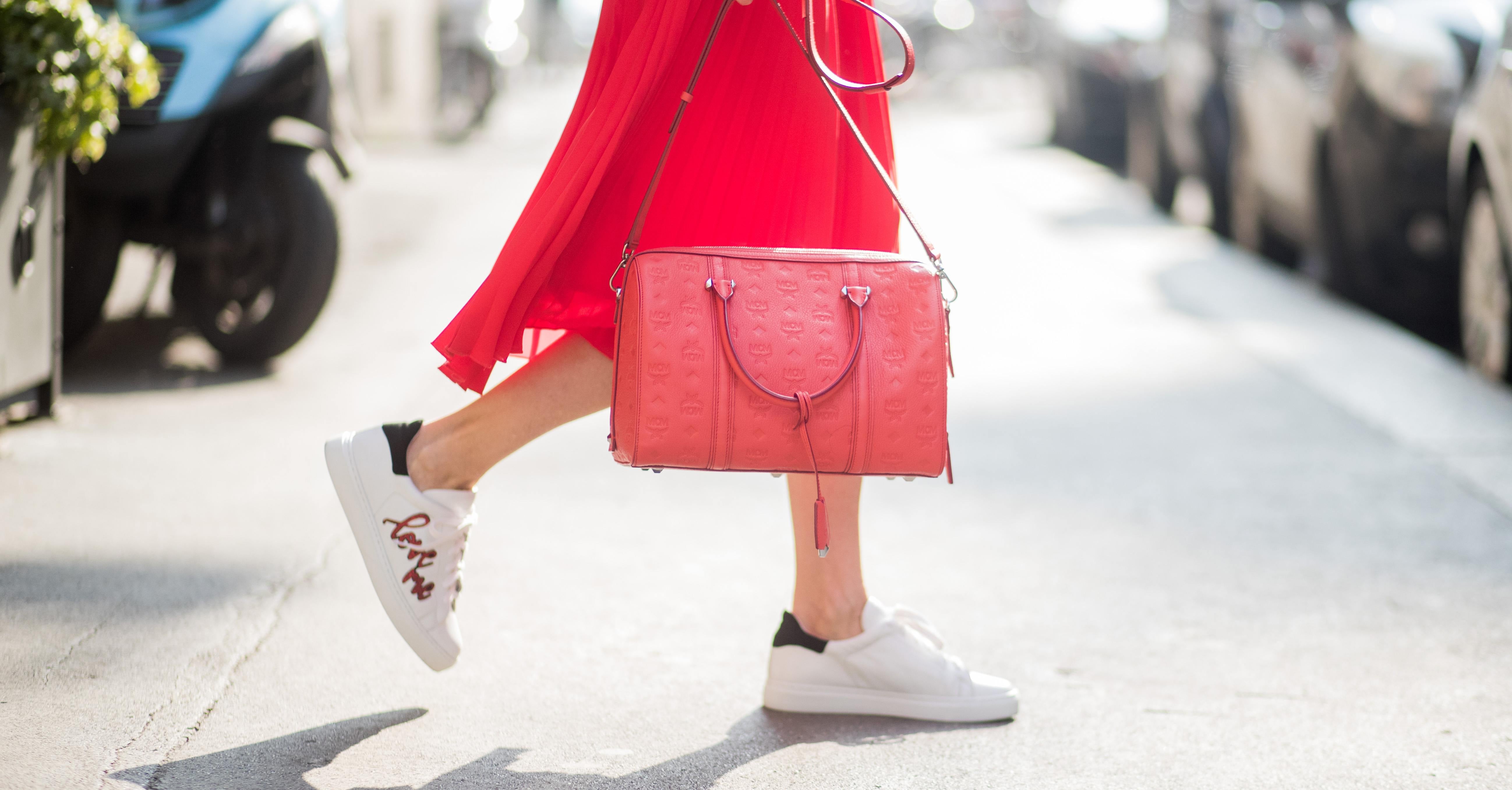 discount sneakers online