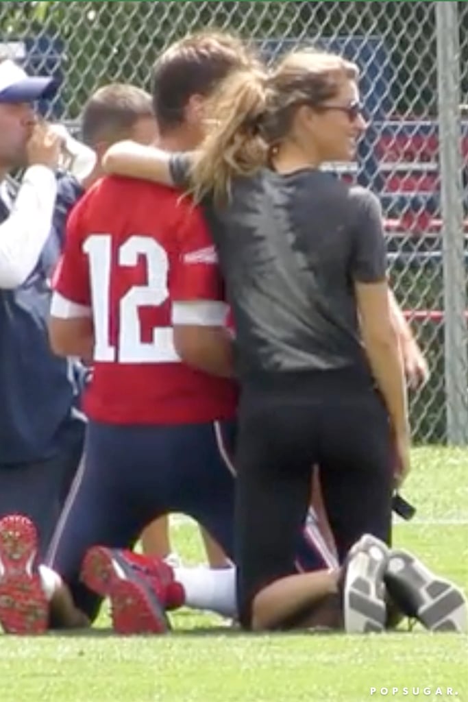 ​Gisele Bündchen and Tom Brady Kissing August 2018