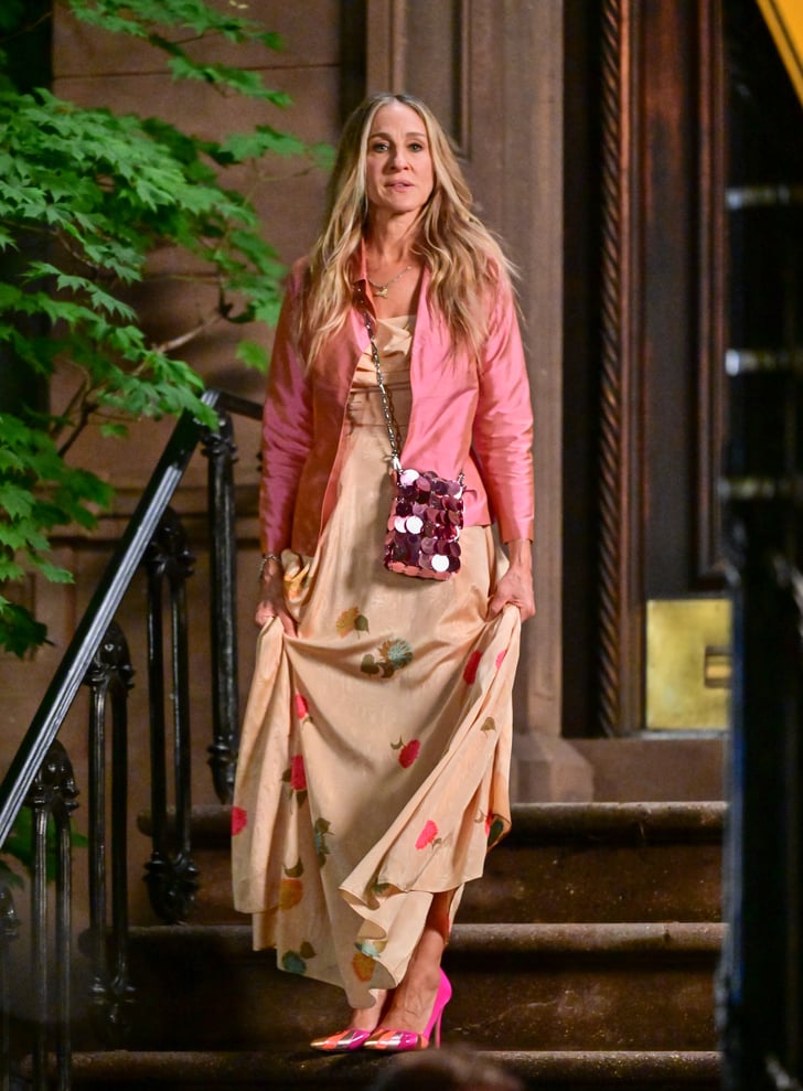 Defending Carrie Bradshaw's New Looks on And Just Like That POPSUGAR