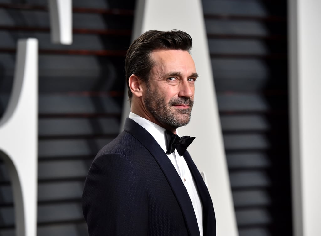 Sexy Pictures of Jon Hamm