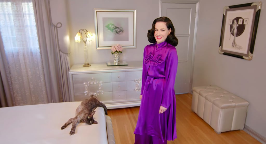 A guest appearance from Dita's cat.