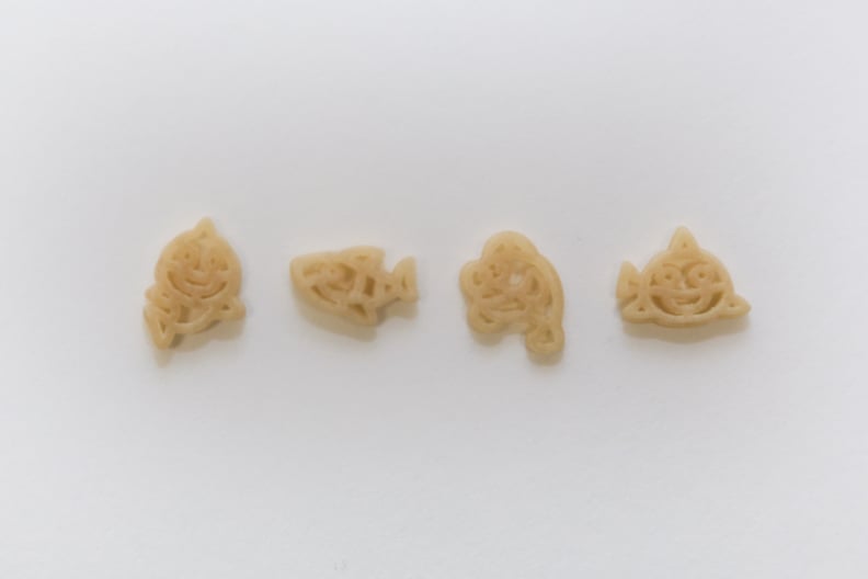 An up-close look at the macaroni pieces.