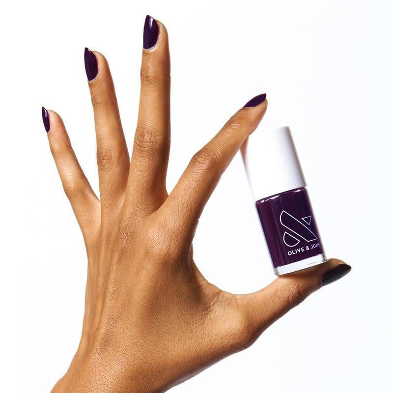 Winter Nail Polish Color Deep Plum Winter S Trendiest Nail