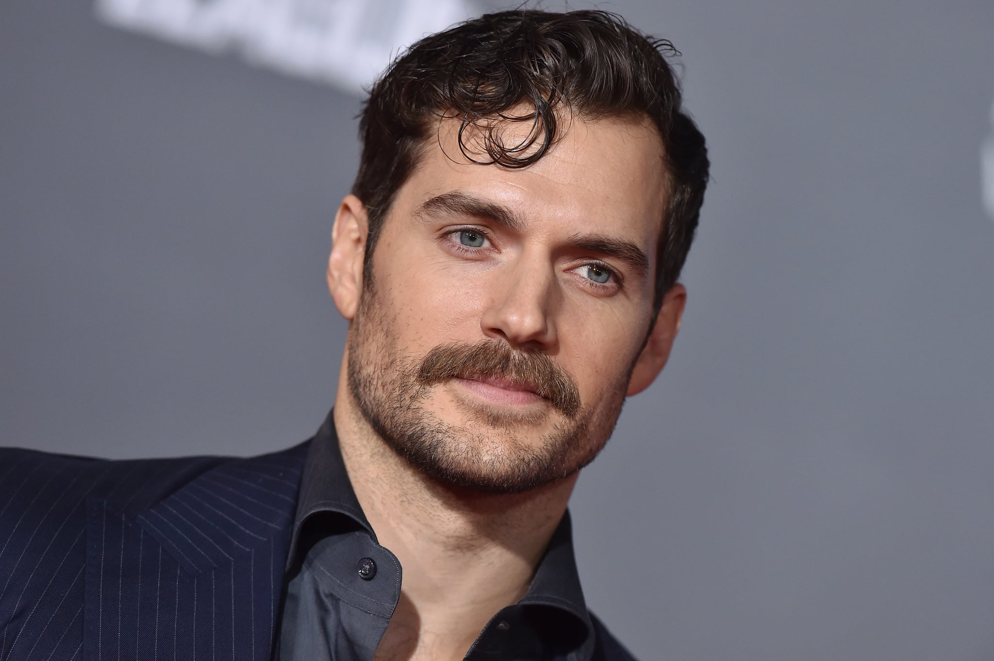 HOLLYWOOD, CA - NOVEMBER 13:  Actor Henry Cavill arrives at the premiere of Warner Bros. Pictures' 'Justice League' at Dolby Theatre on November 13, 2017 in Hollywood, California.  (Photo by Axelle/Bauer-Griffin/FilmMagic)