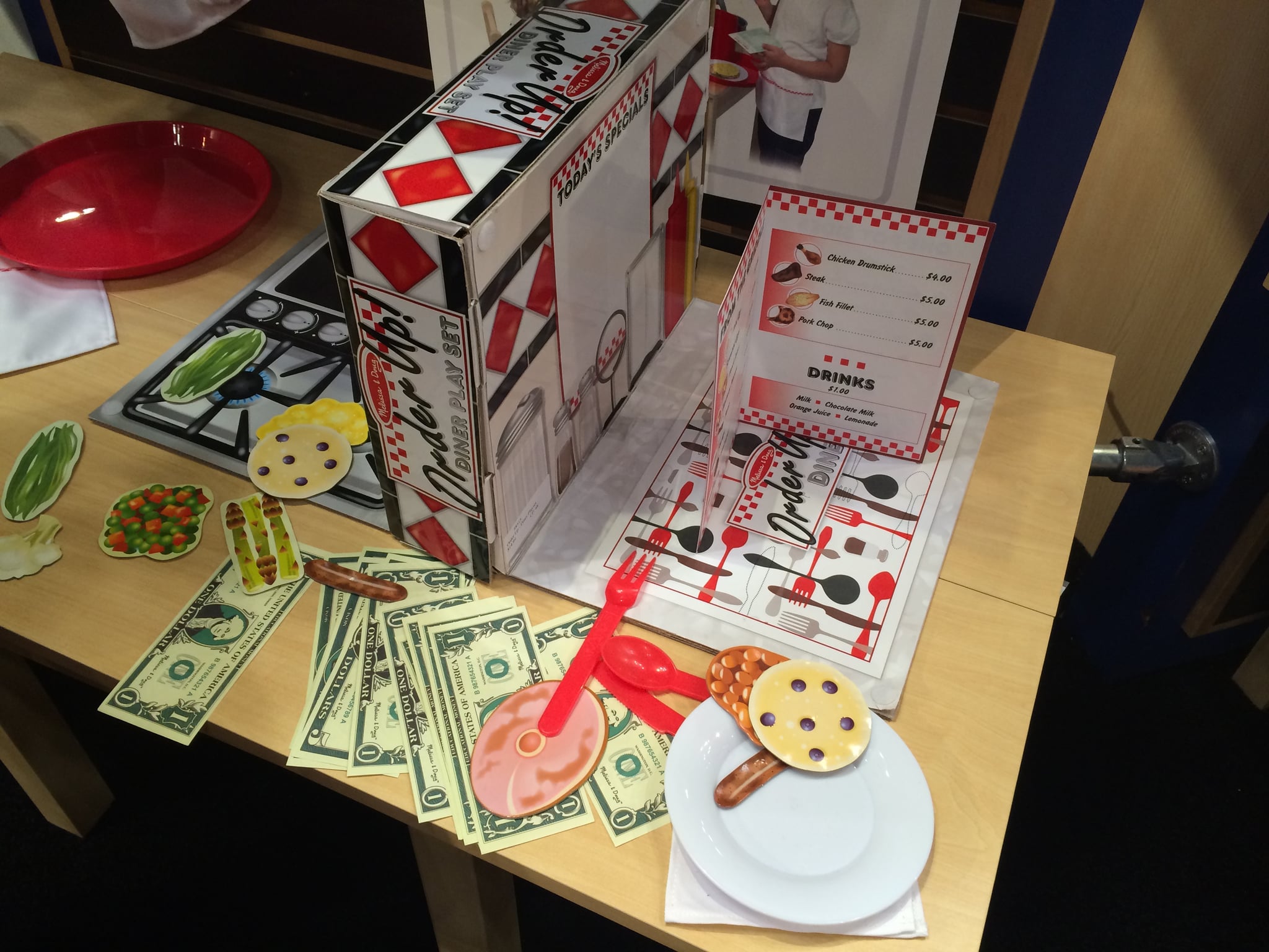 melissa doug diner set