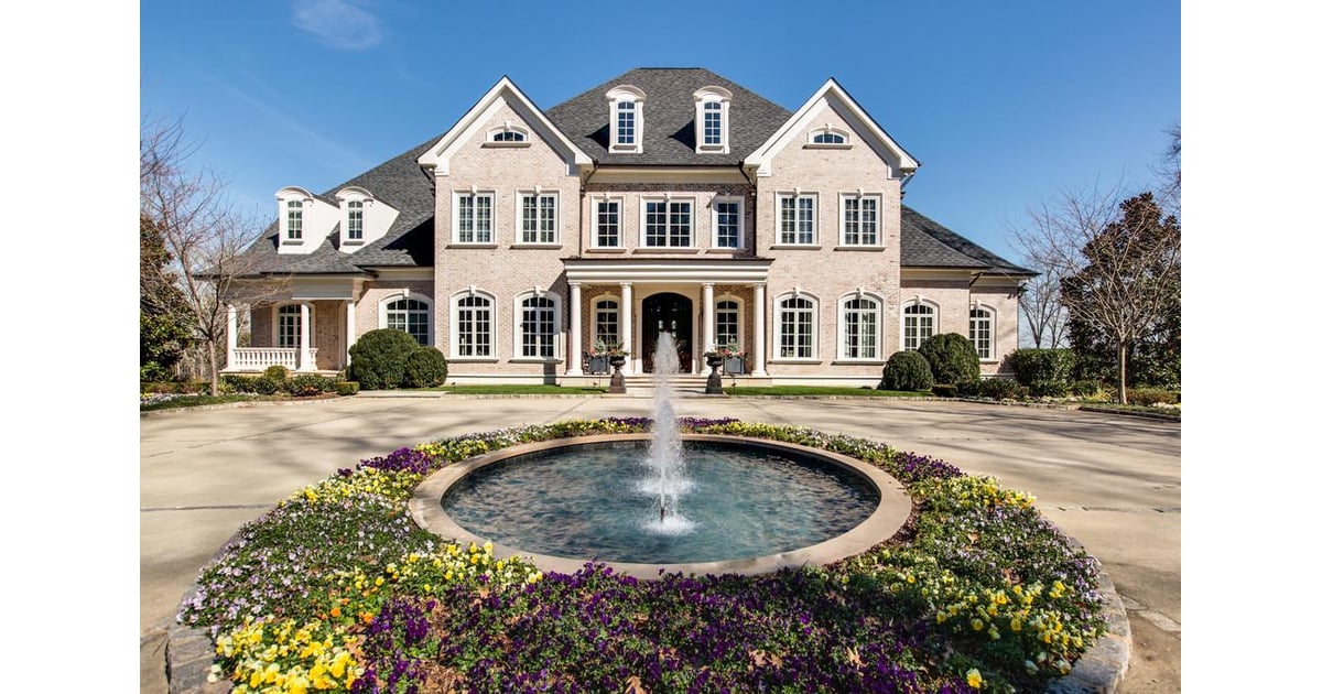 Kelly Clarkson Selling Hendersonville House POPSUGAR Home Photo 2