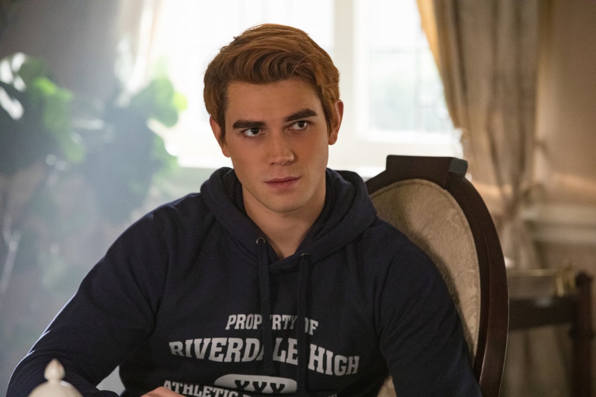 Will Archie Become A Villain On Riverdale Popsugar Entertainment