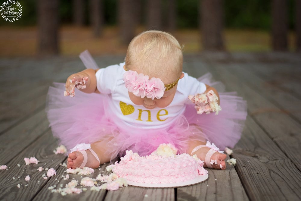 Baby Cake-Smash Photo Ideas