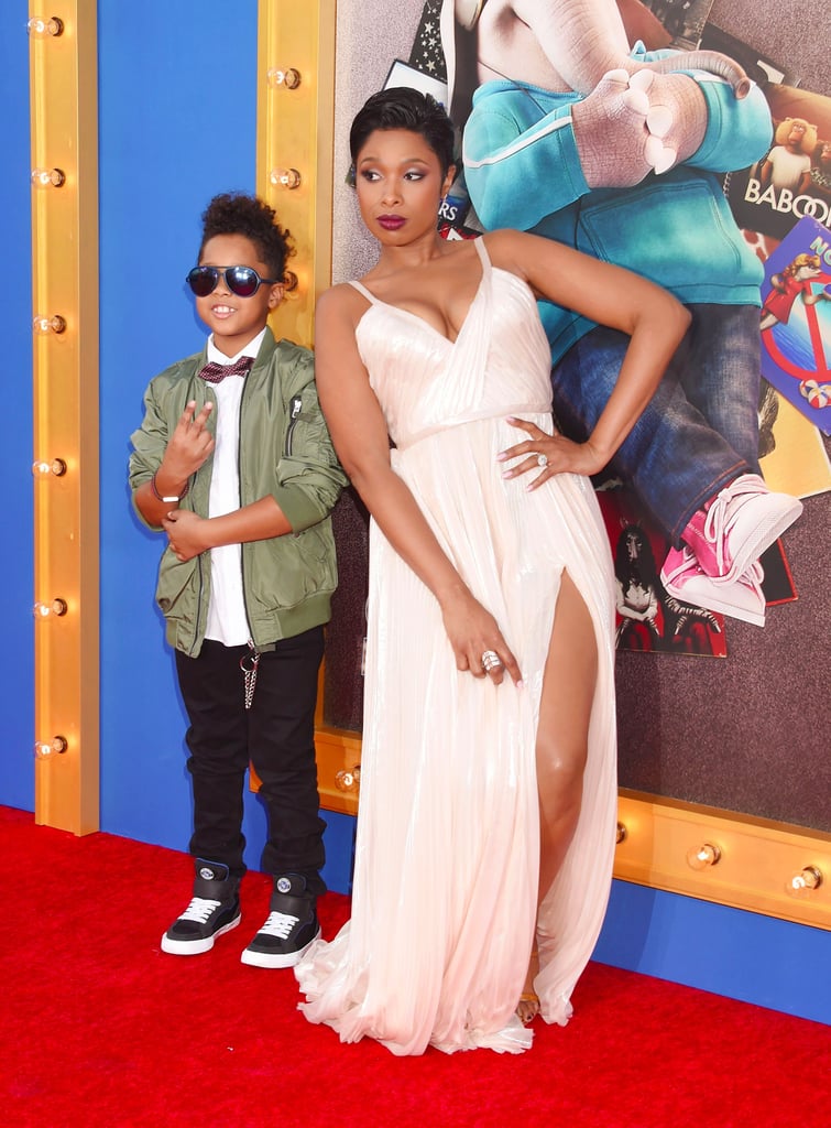 Jennifer Hudson at LA Sing Premiere With Son December 2016