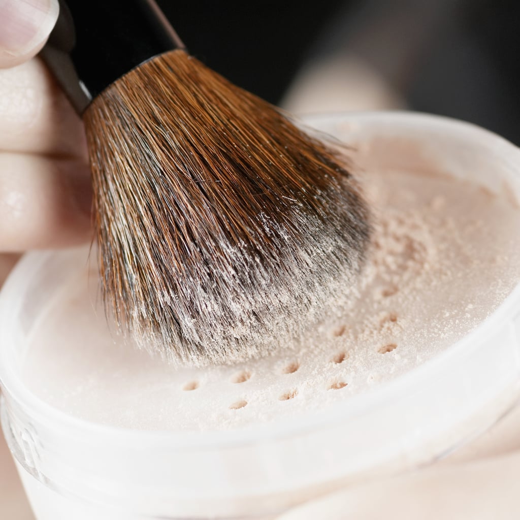The Difference Between Finishing Powder and Setting Powder