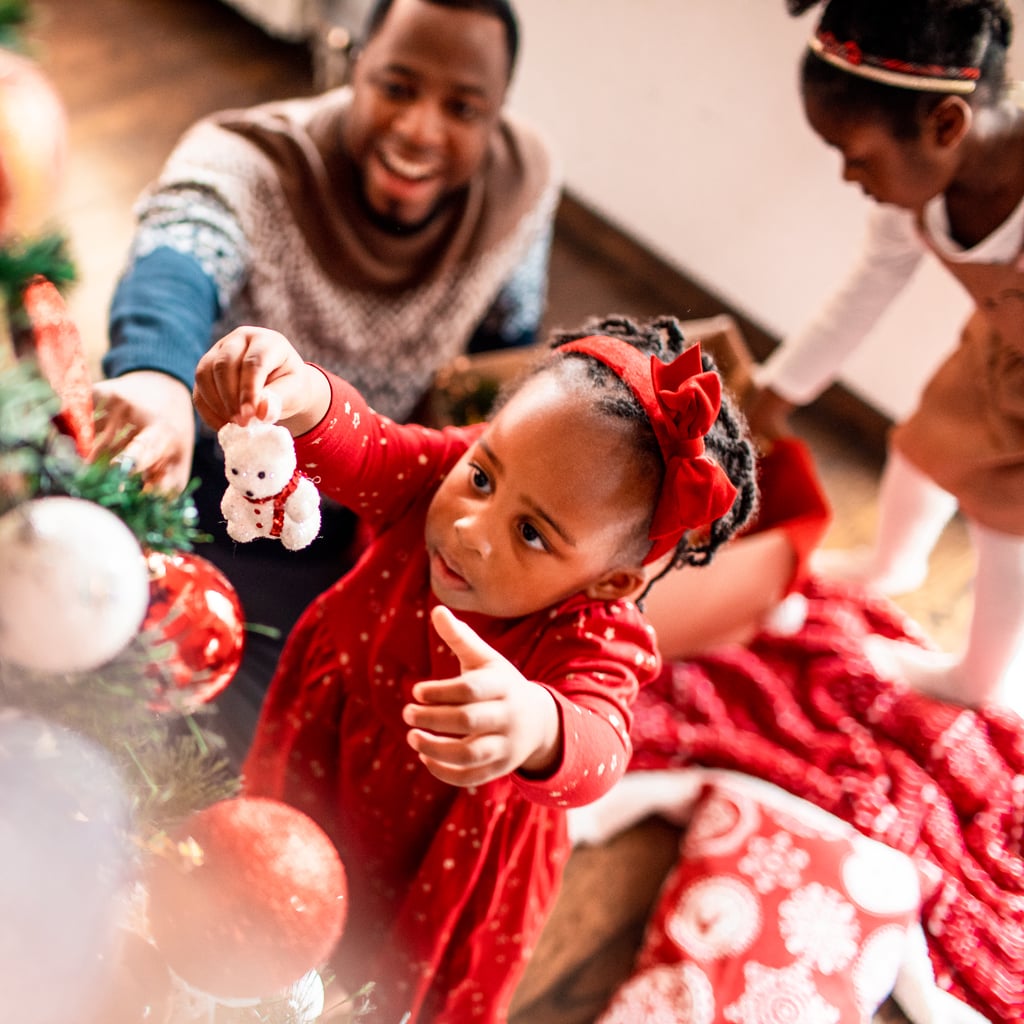 Psychologists Confirm People Who Decorate For Christmas Early Are Happier, So Now You Have Justification