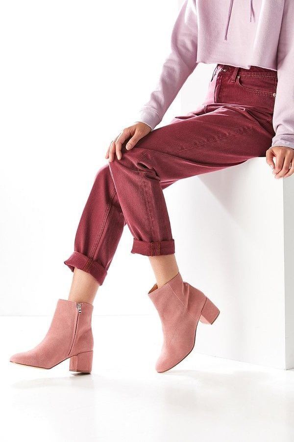 Urban outfitters red clearance boots