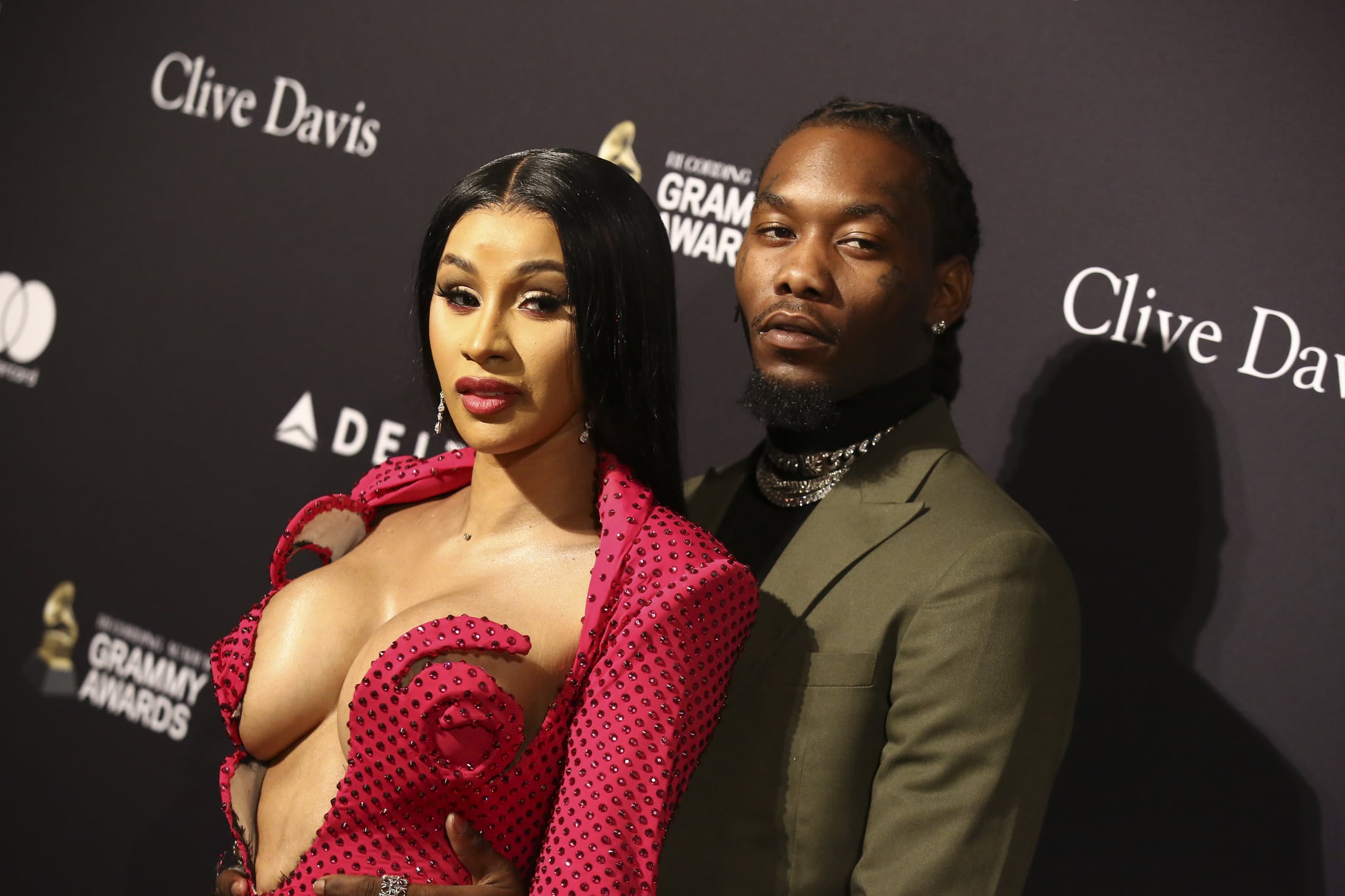 BEVERLY HILLS, CALIFORNIA - JANUARY 25: Cardi B (L) and Offset attend the Pre-GRAMMY Gala and GRAMMY Salute to Industry Icons Honoring Sean 