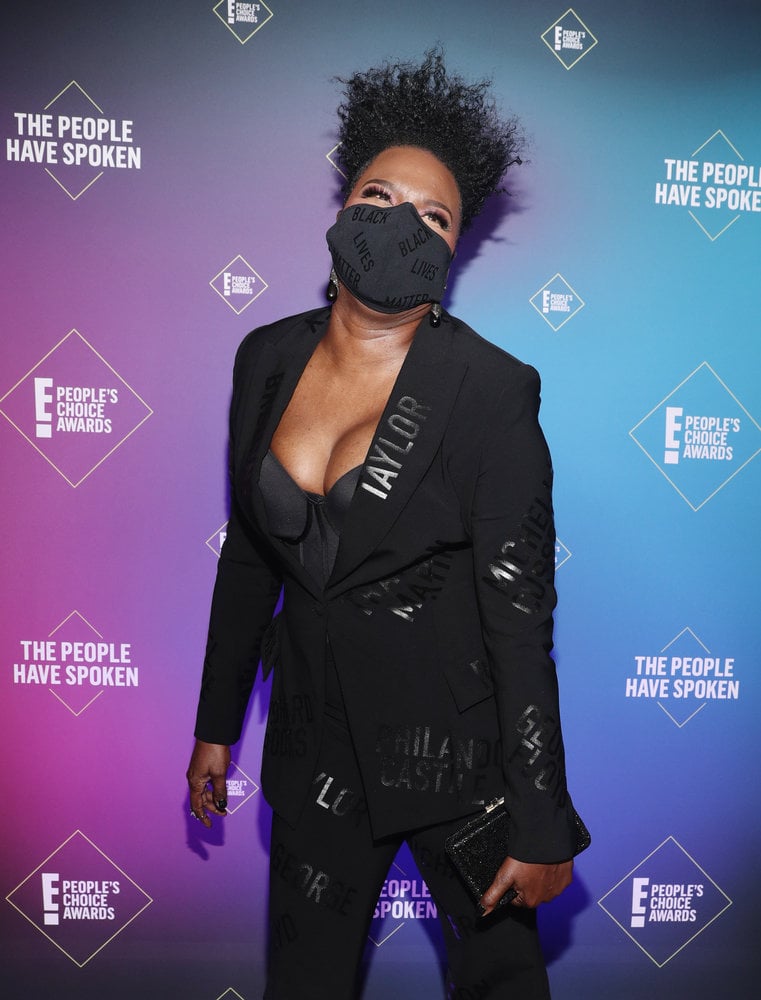 Leslie Jones's Black Lives Matter Christian Siriano Suit