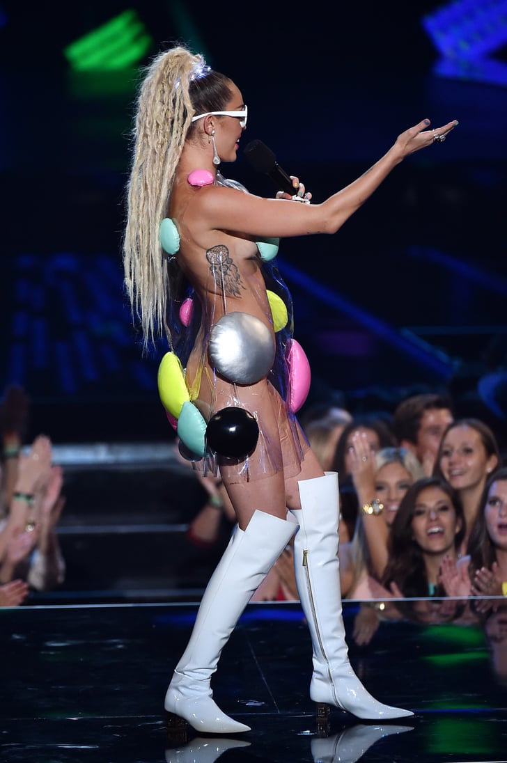 Miley Cyrus Outfits At Vmas 2015 Popsugar Fashion Australia Photo 13 1756
