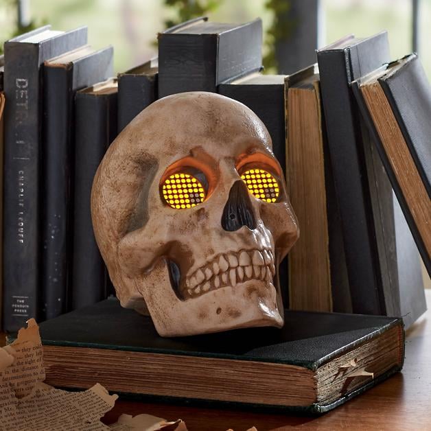 For Silent Haunting: Skull With Animated Eyes
