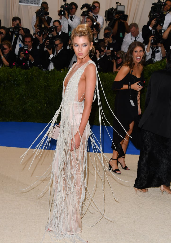 When Stella Maxwell Couldn't Resist Twirling in Her Dress